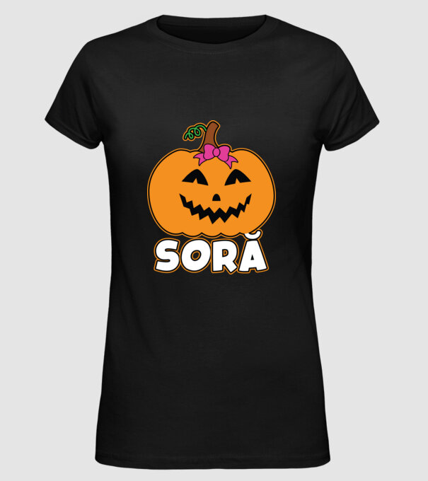 soră model negru pe tricou