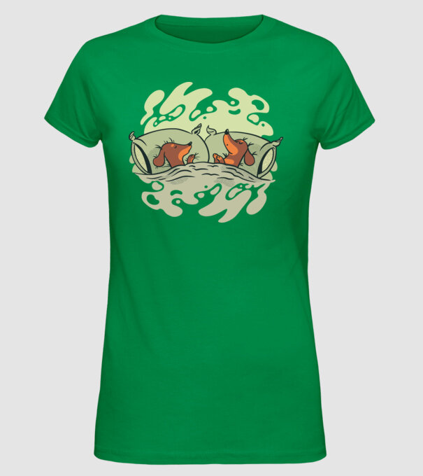 Teckeli dormind model verde pe tricou