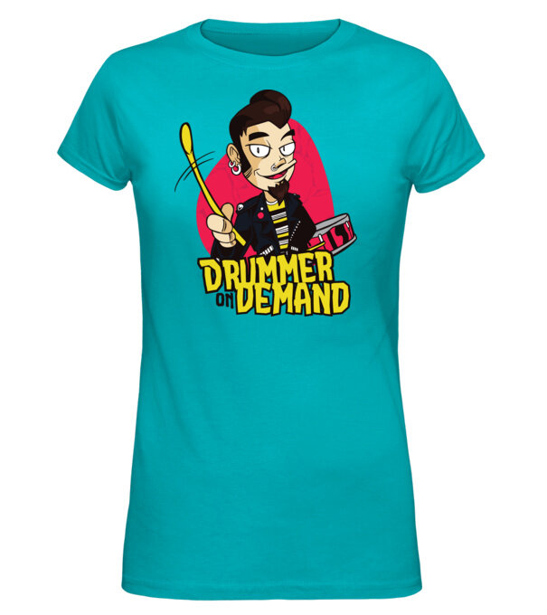  model  pe tricou