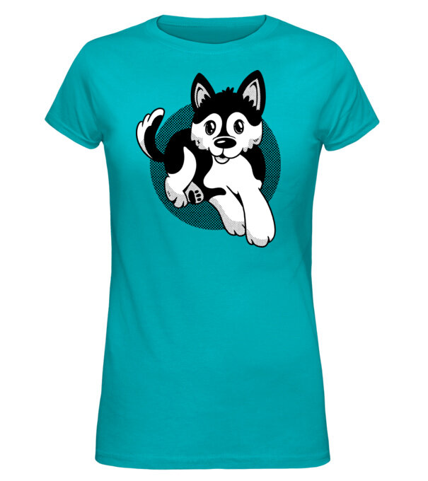  model  pe tricou