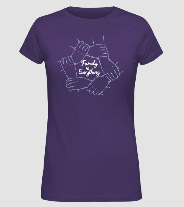 Familia este totul model mov pe tricou
