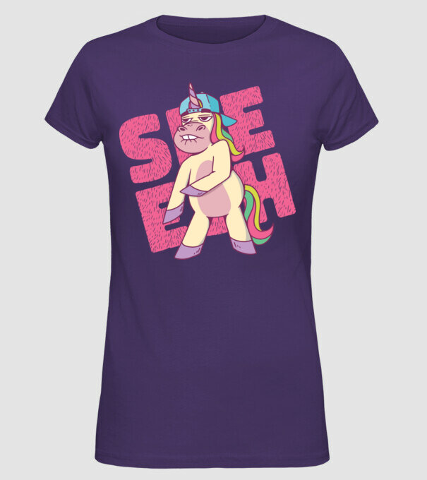 Unicorn Shesh model mov pe tricou