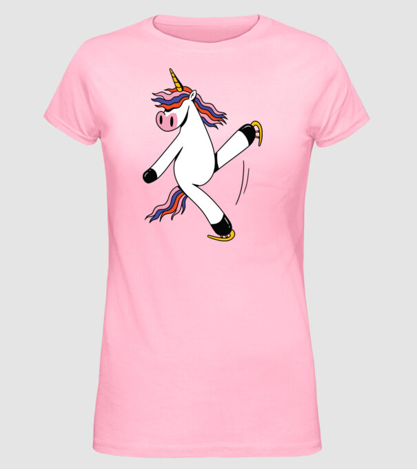 Unicorn cu Patine model roz deschis pe tricou