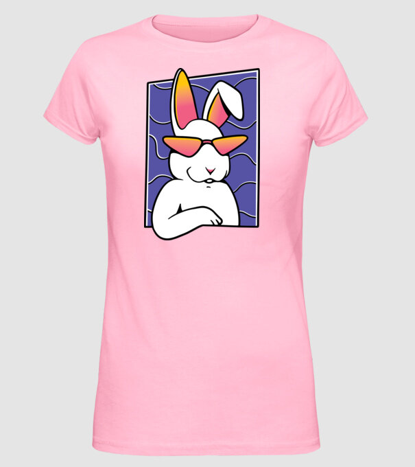 Iepuraș model roz deschis pe tricou
