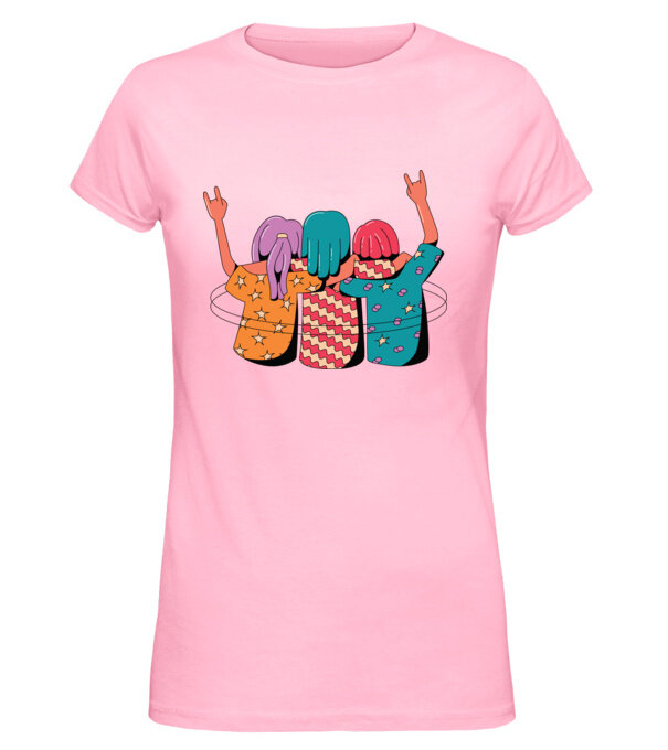  model  pe tricou
