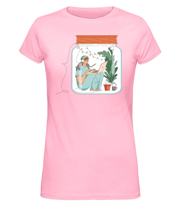  model  pe tricou