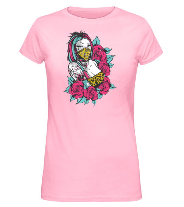  model  pe tricou
