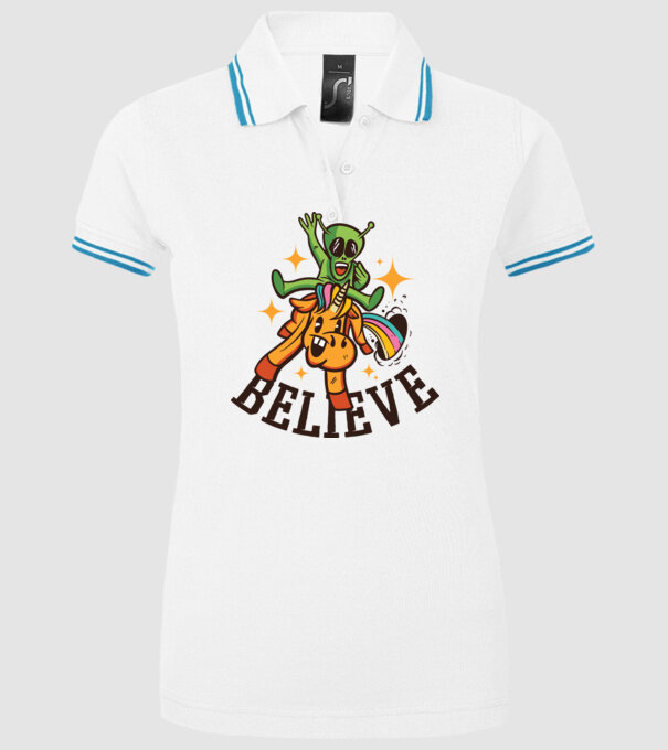 Unicorn Alien model alb pe tricou