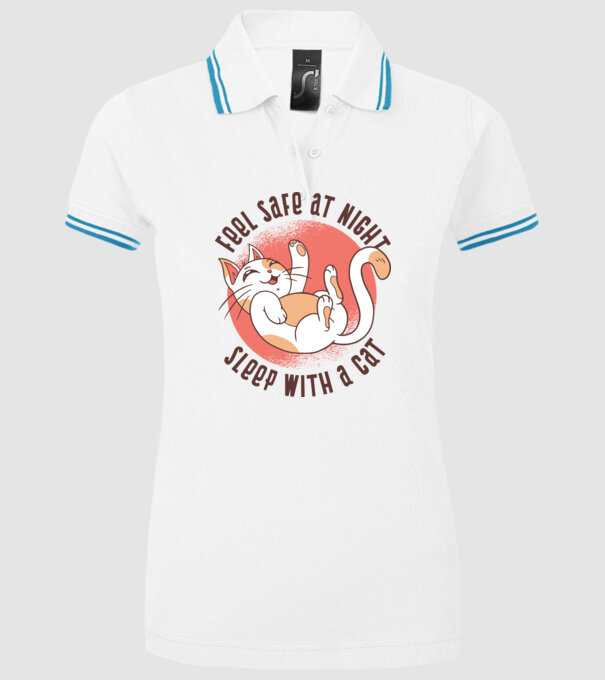 Dormi în siguranță cu Pisică - Tricou amuzant cu pisică model alb pe tricou