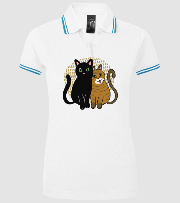Pisicuțe ghemuite model alb pe tricou