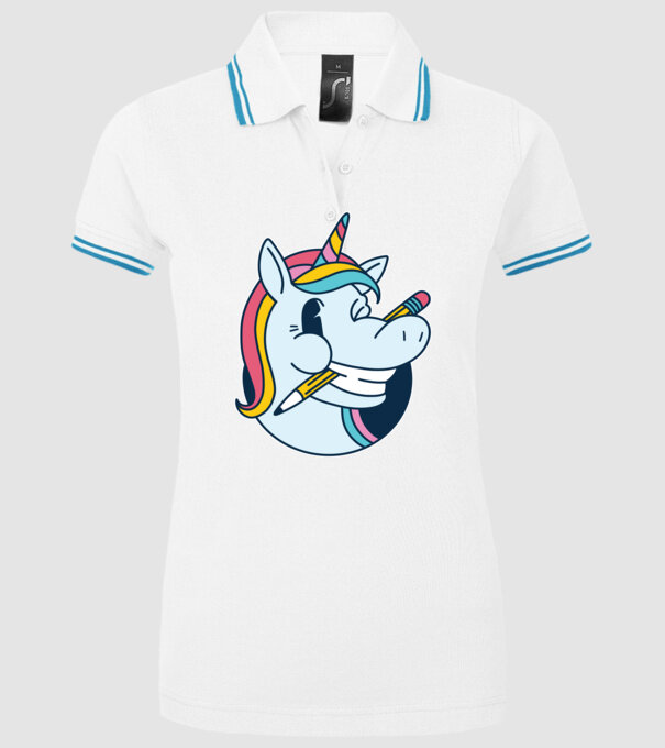 Elev Unicorn drăguț model alb pe tricou