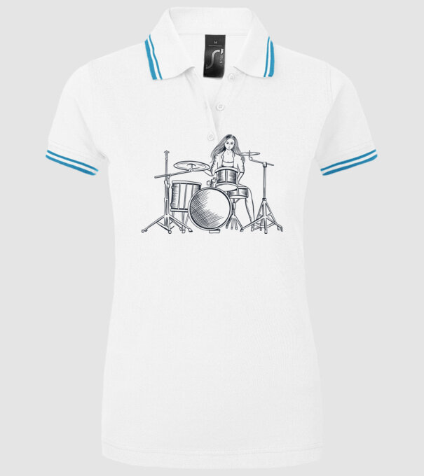 Fată Bateristă model alb pe tricou