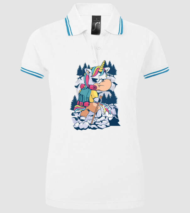 Unicorn excursionist pipi model alb pe tricou