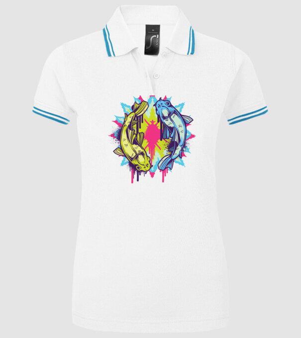 Crap Koi Colorat model alb pe tricou
