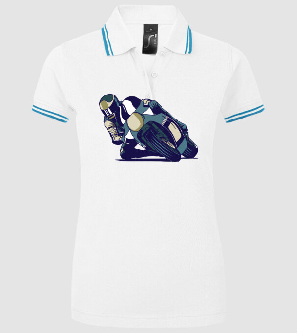Concurent motocicletă model alb pe tricou