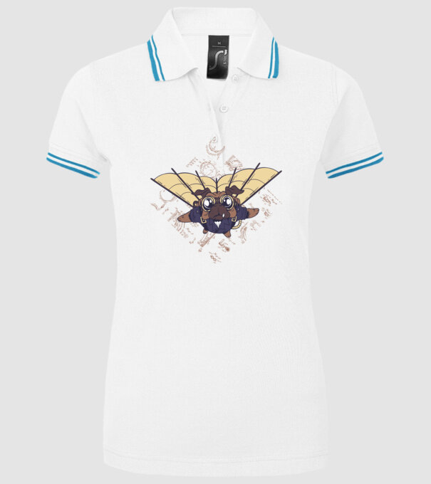 Mops Zburător model alb pe tricou