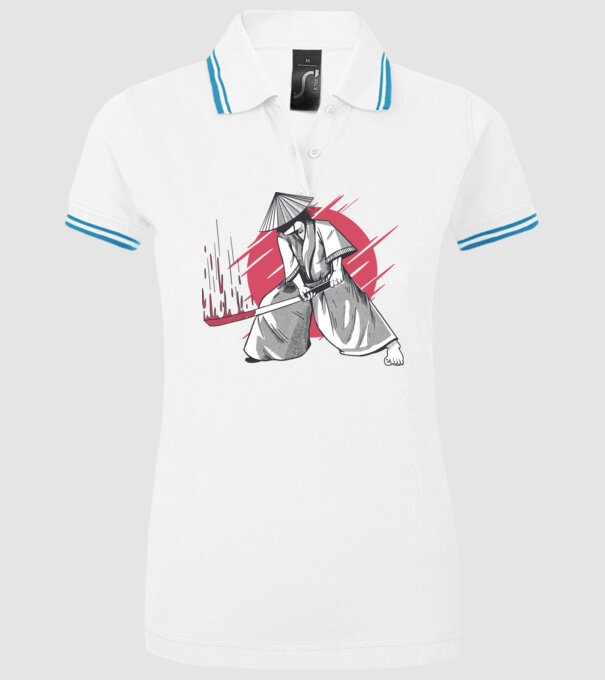 Sabie de samurai model alb pe tricou