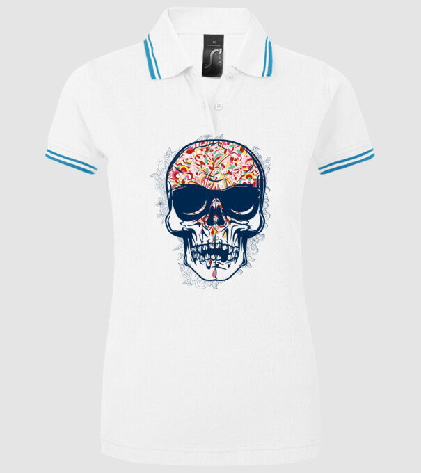 Craniu colorat model alb pe tricou