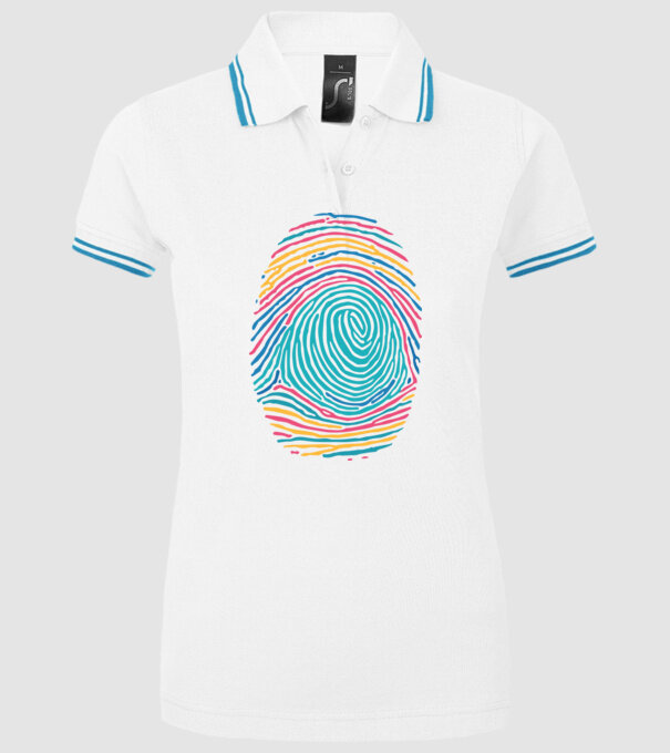 Amprentă curcubeu model alb pe tricou
