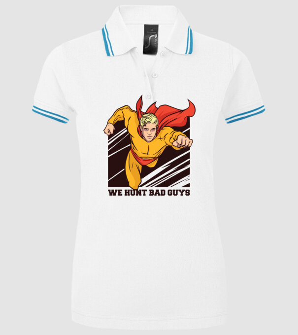 Supererou model alb pe tricou