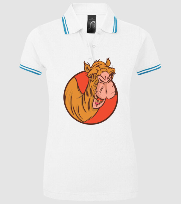 Cămilă model alb pe tricou