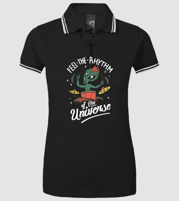 Alien baterist model negru pe tricou