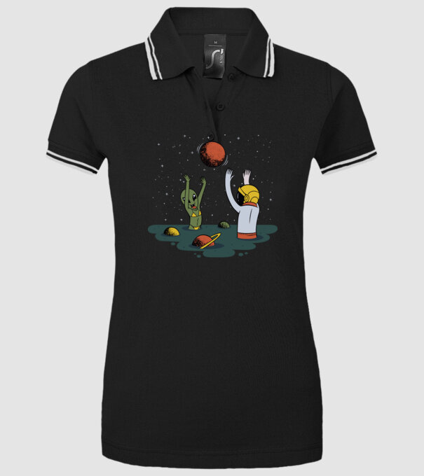 Alien și astronaut joc model negru pe tricou