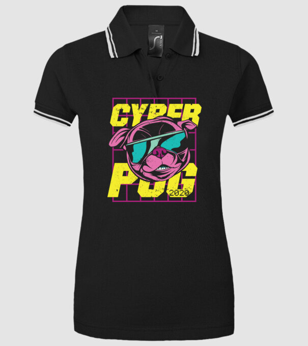Mops Cyber Pug model negru pe tricou