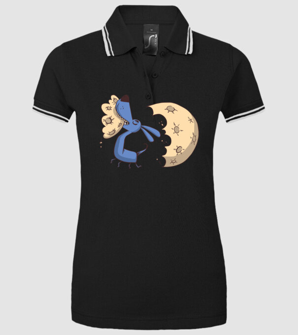 Câine Luna Mușcătură model negru pe tricou