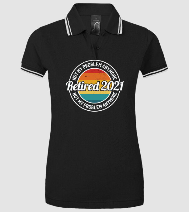 Pensionat 2021 model negru pe tricou