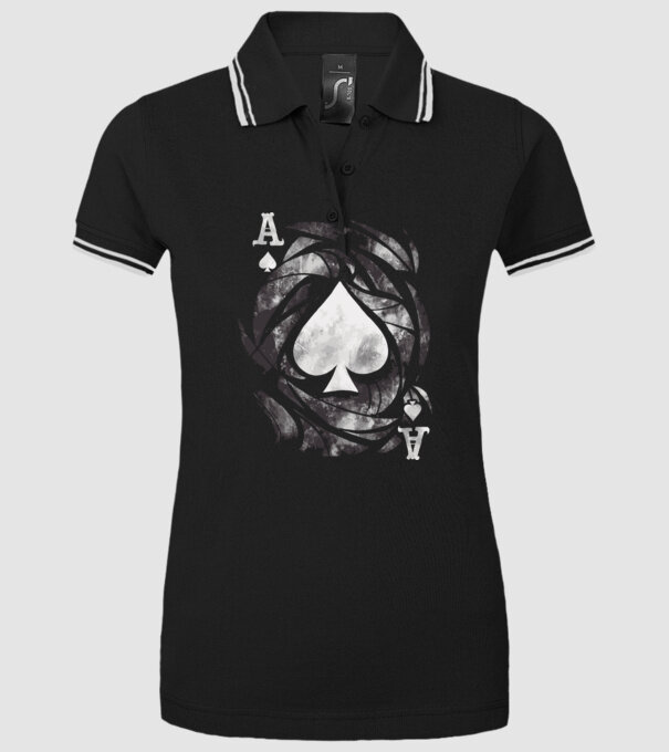 As de pică model negru pe tricou