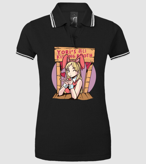 Anime îndrăgostit model negru pe tricou