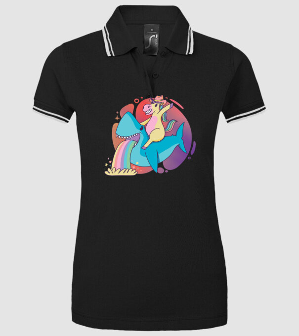 Unicorn pe rechin model negru pe tricou