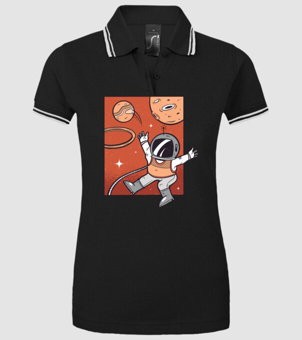 Astronaut Baschetbalist model negru pe tricou