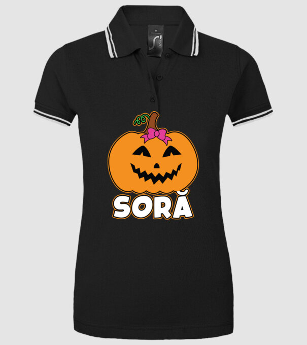 soră model negru pe tricou
