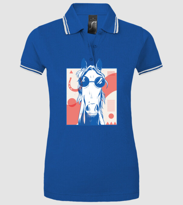 Cal Hippy model albastru regal pe tricou