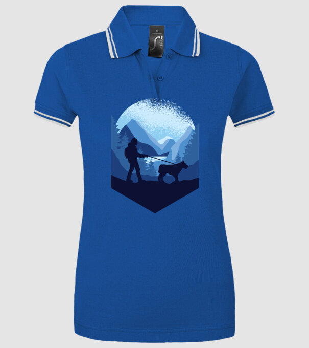 Excursie cu Câine model albastru regal pe tricou