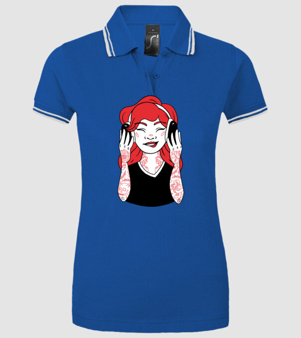 Fată Gamer tatuată model albastru regal pe tricou