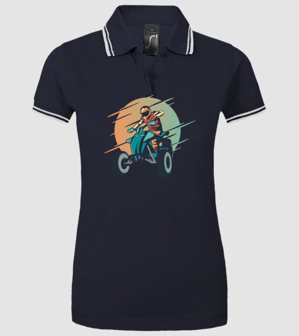 Concurent ATV model albastru închis pe tricou