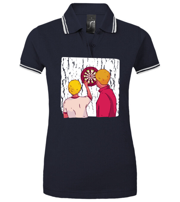  model  pe tricou