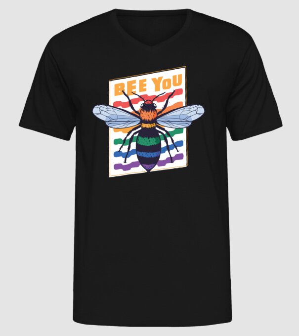 Bee You Pride model negru pe tricou