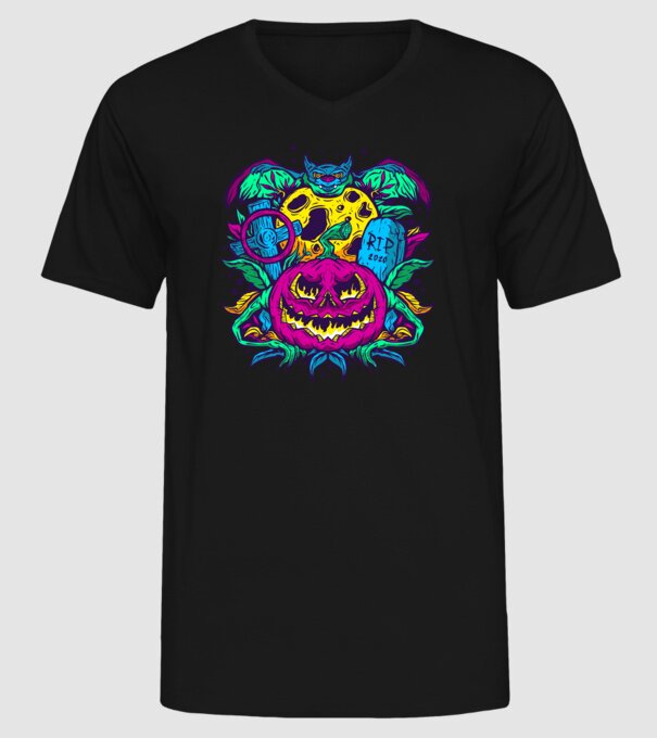 model negru pe tricou
