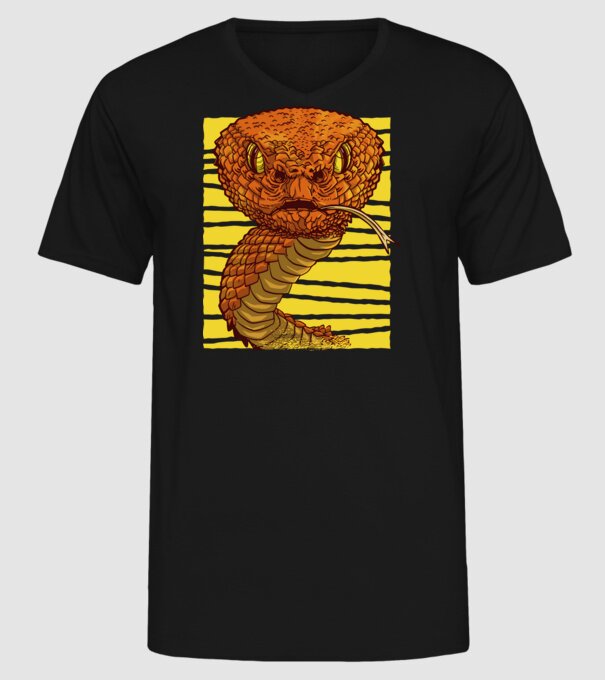 Cap de șarpe model negru pe tricou
