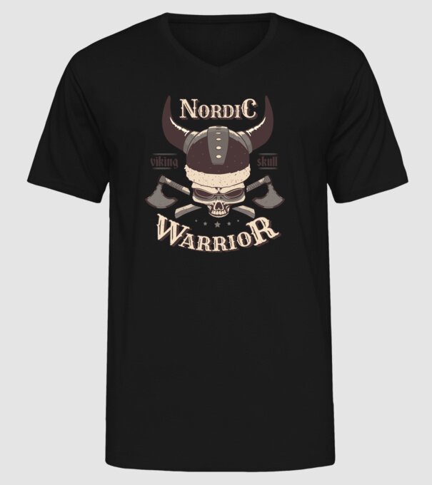 Nordic Warrior model negru pe tricou