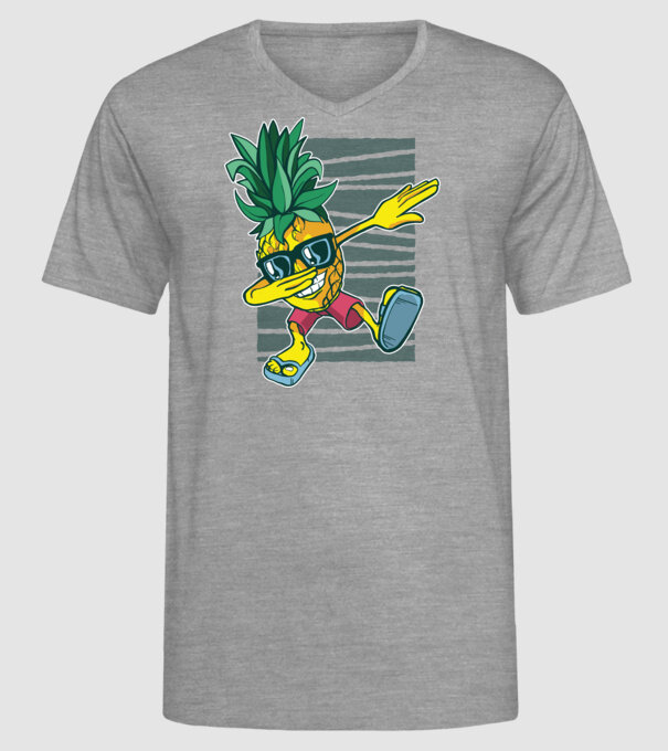 Ananas DAB dans model gri pe tricou