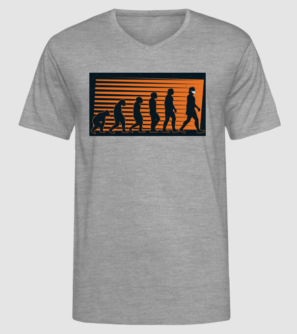 Evoluție Mască model gri pe tricou
