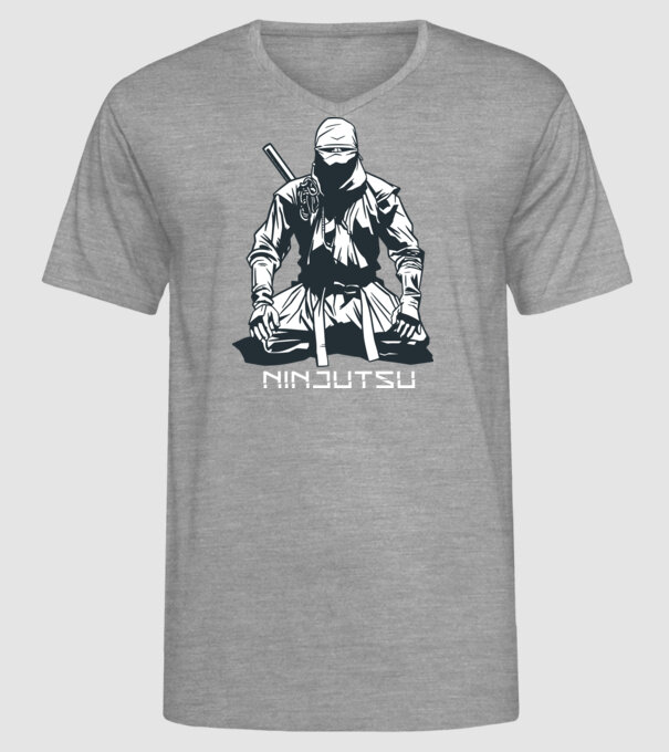 Ninja model gri pe tricou