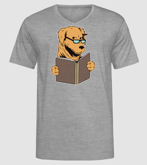 Câine Studiind model gri pe tricou
