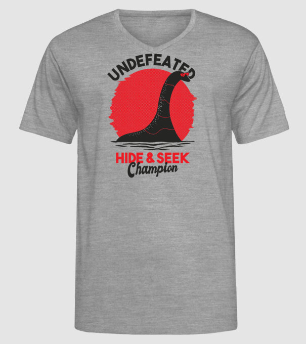 Undefeated Hide & Seek Champion model gri pe tricou
