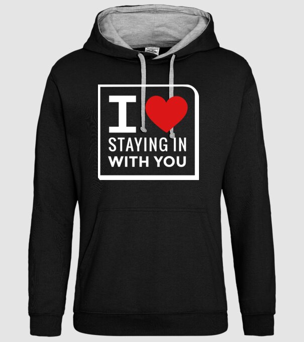 I love staying in with you model negru pe tricou